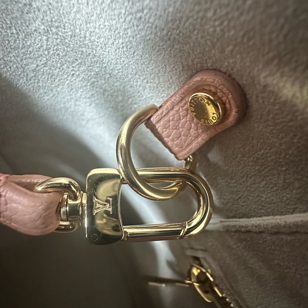 Sold on FB. Louis Vuitton Bicolor Monogram Empreinte Neverfull MM Rose - Picture 13 of 15